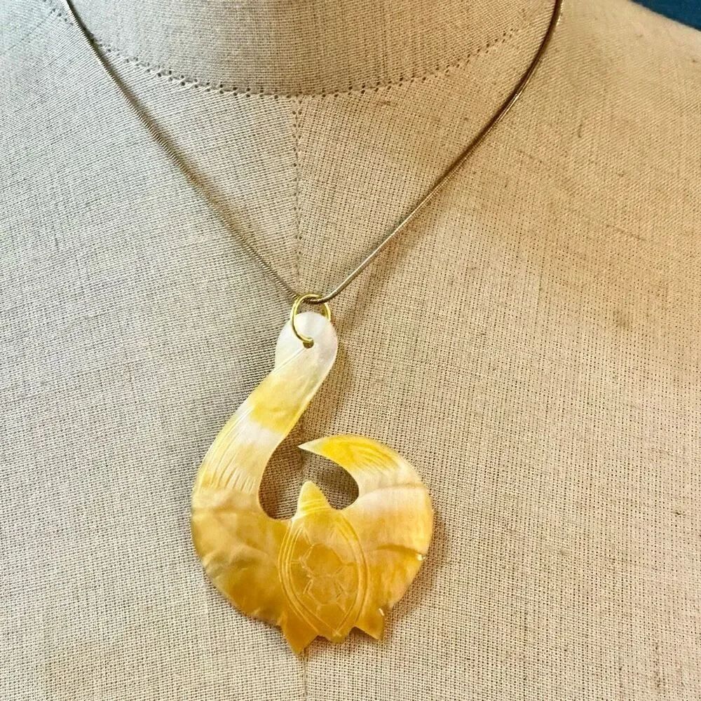 Hand Carved Turtle Shape Mother of Pearl Shell  Fish Hook  Necklace